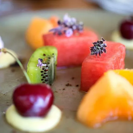 Hotel****spa & Restaurant Cantemerle 4*