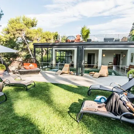 Hotel Hotel****spa & Restaurant Cantemerle 4*